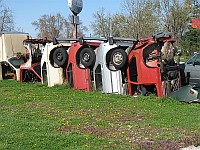 USA - Staunton IL - Henry's Rabbit Ranch Buried Cars (11 Apr 2009)